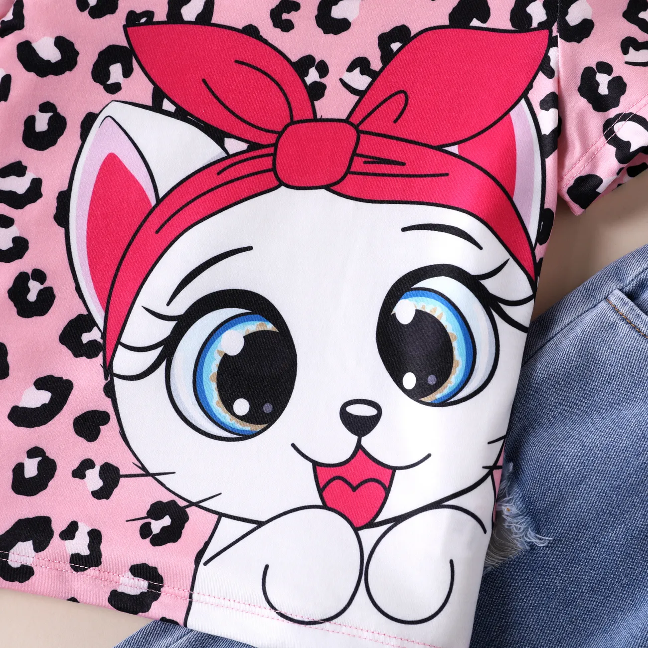 Toddler Girl 2pcs Leopard Cat Print Tee and Denim Jeans Set Pink big image 1