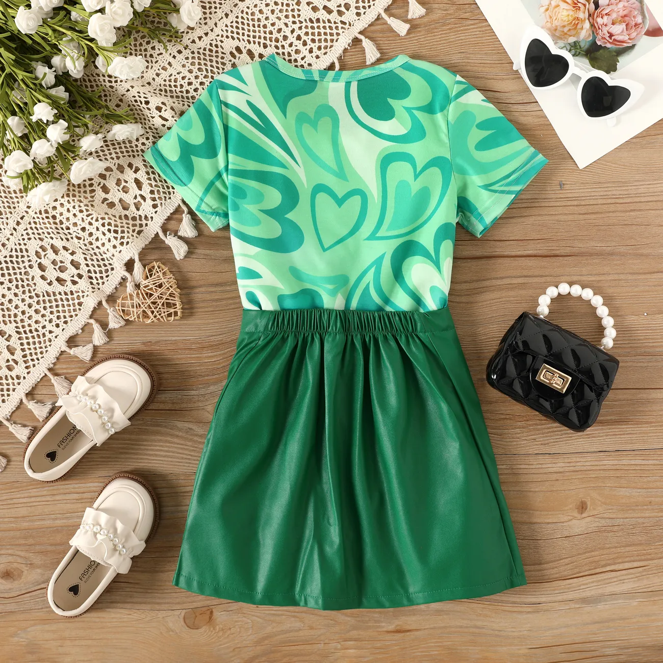 Heart-shaped Skirt Suit, 2pcs, Girl, Cotton-Blend, Button/Secret Button, Regular, Kid Skirt Clothes. Green big image 1