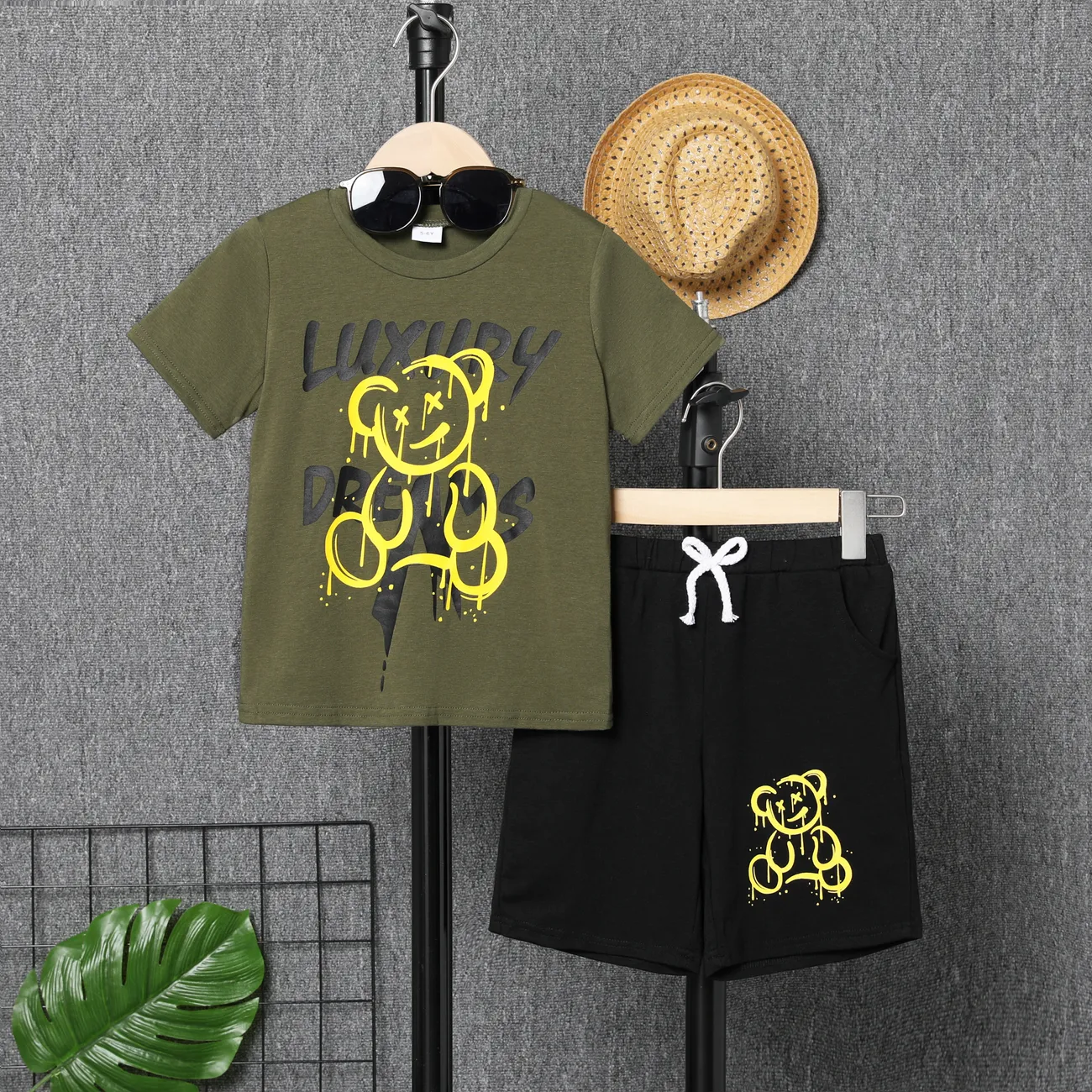 Bear Print Shorts Set for Girls, Polyester Spandex, 2pcs, Avant-garde Style, Animal Pattern Army green big image 1