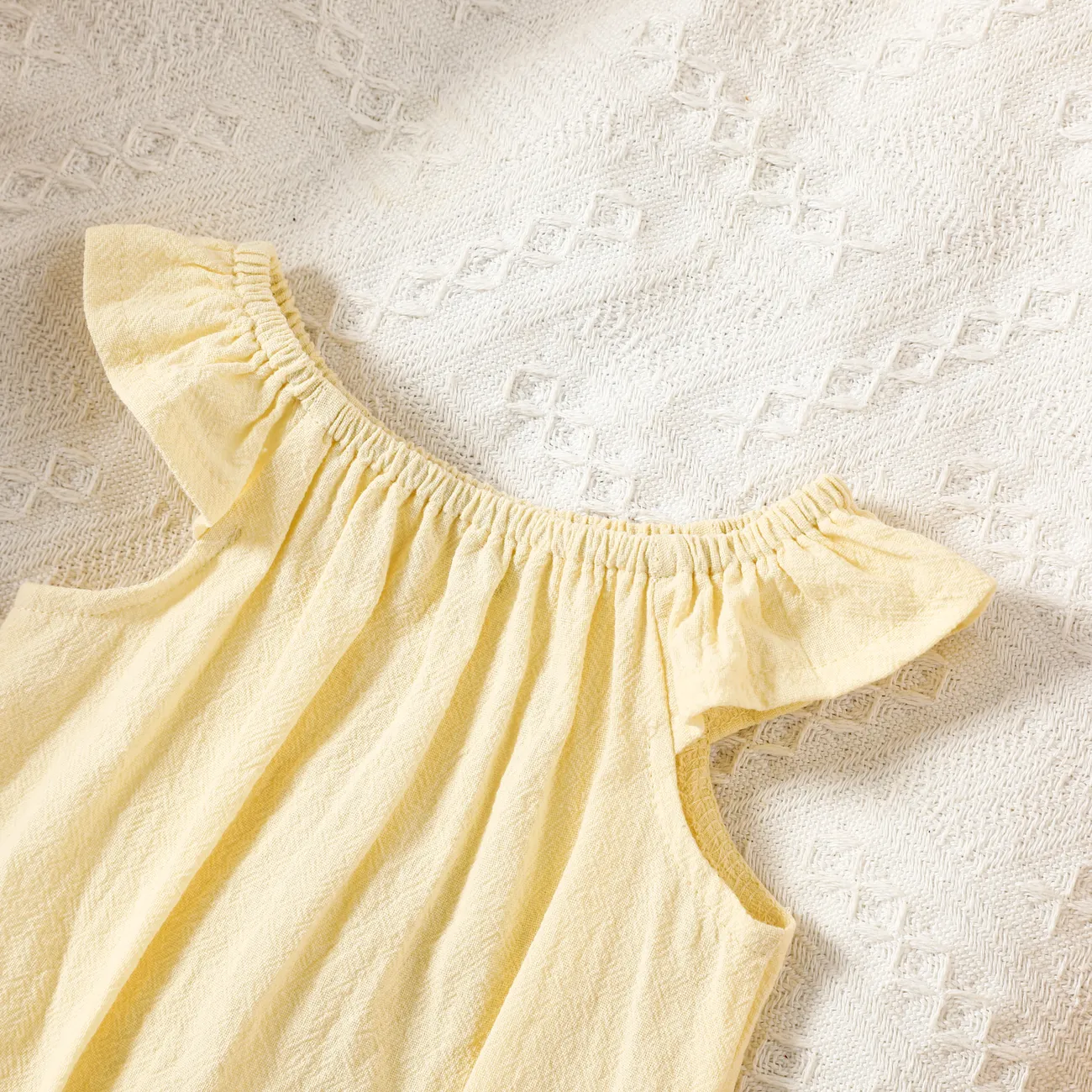 2pcs Baby Girl Flutter Sleeve Rompers Suit Set in Solid Color Pale Yellow big image 1