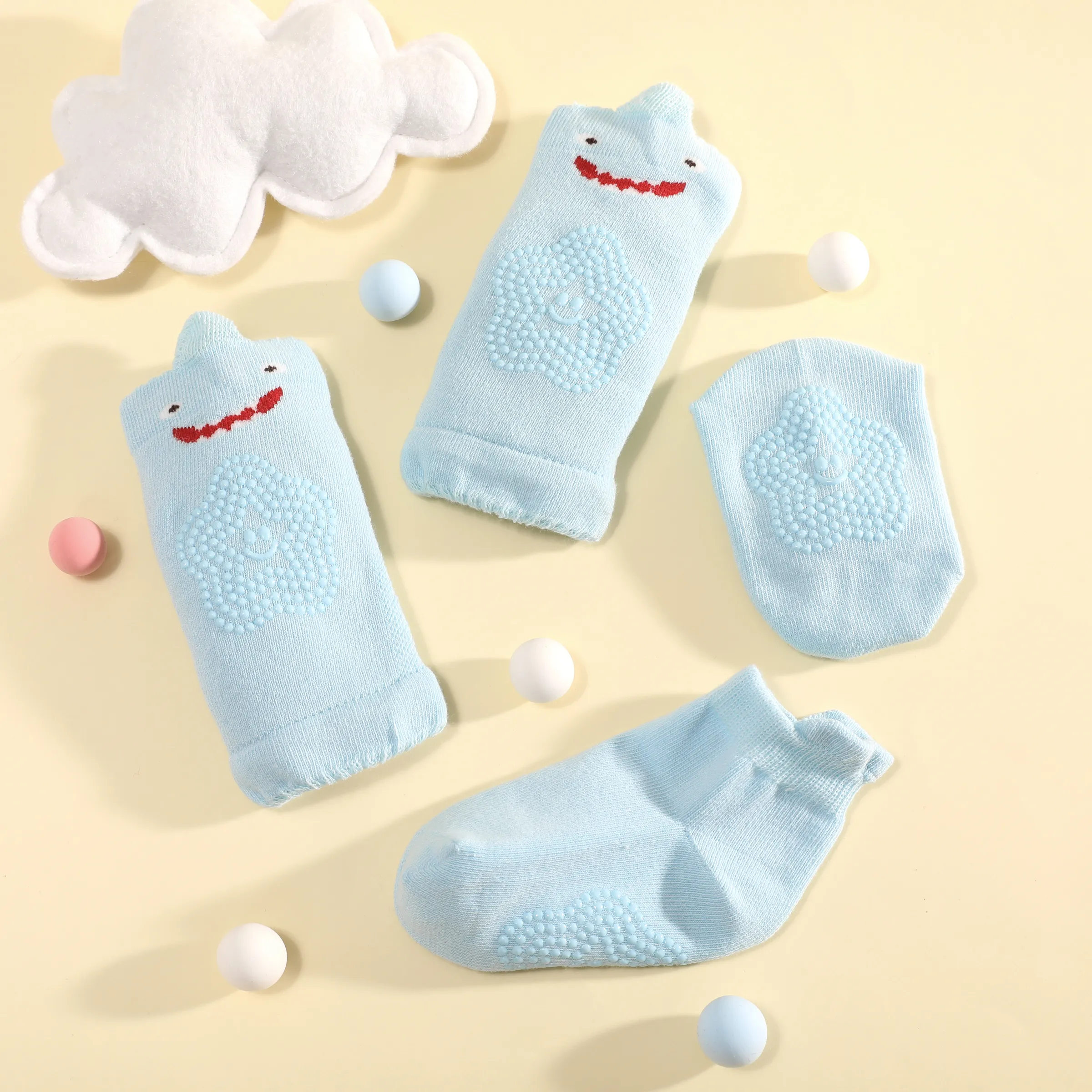 

Baby Cloud Pattern Knee Pads for Crawling, Anti-Slip and Protective