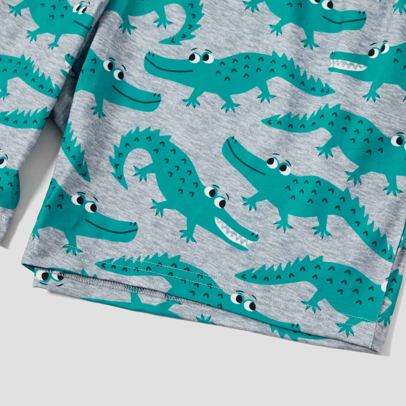 Family Matching Cartoon Crocodile Printed Raglan Sleeves Pajamas Sets (Flame Resistant) MultiColour big image 1