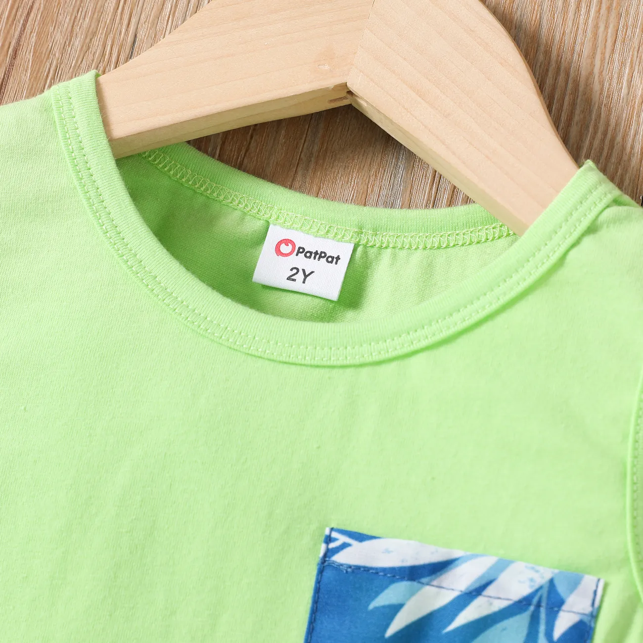 Toddler Boy 2pcs Vacay Pocket Design Tank Top and Tropical Plant Pattern Shorts Set lightgreen big image 1