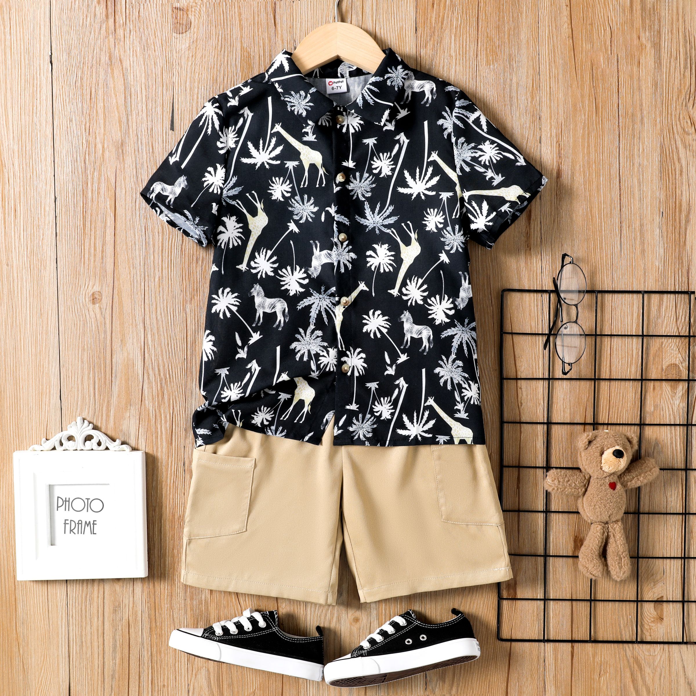 Kid Boy 2pcs Giraffe&Plants Print Shirt and Cargo Shorts Set