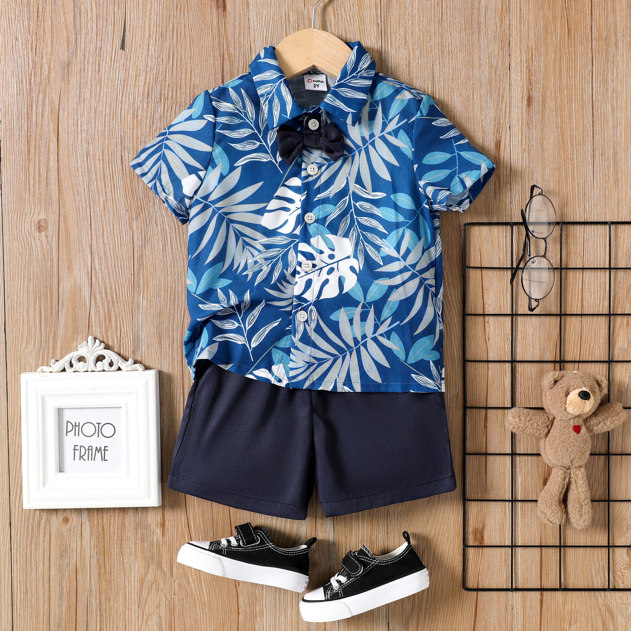 

Toddler Boy 2pcs Bowknot Tropical Plant Shirt and Shorts Set