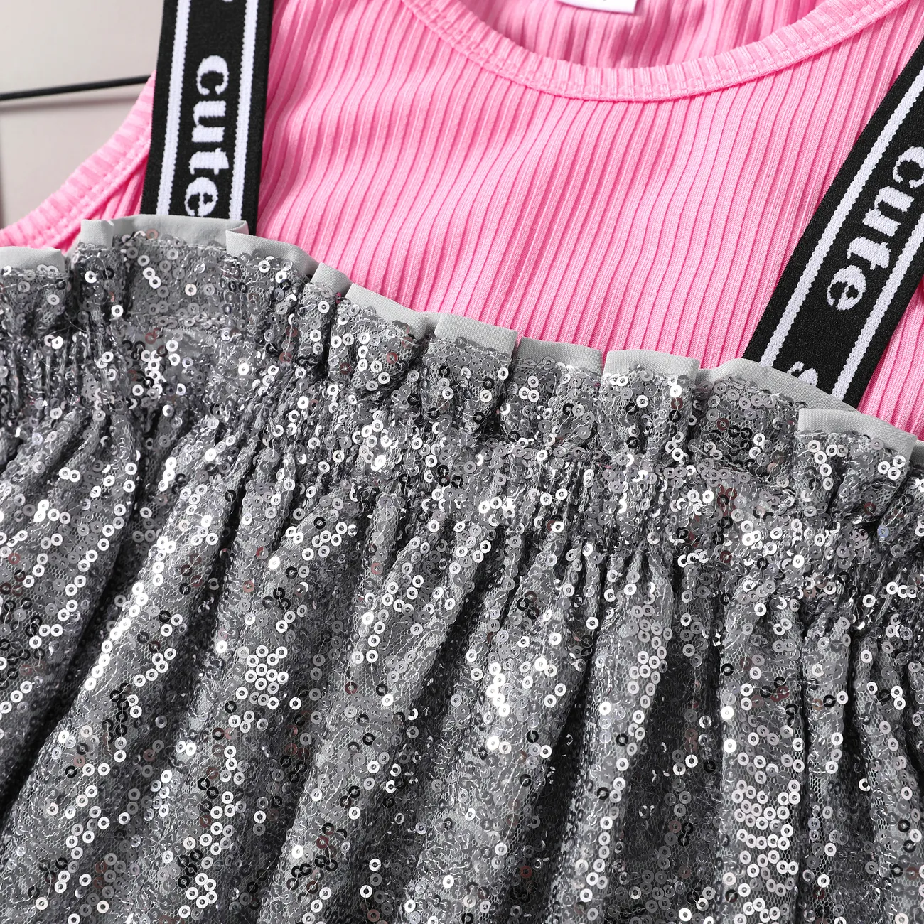Toddler/Kid Girl 2pcs Solid Tank Top and Sequin Fabric Cami Dress Set Pink big image 1
