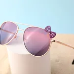 Gafas de sol dulces para niños pequeños / niños con marco de metal y lentes decorativas de ojo de gato de pajarita negro/rosa