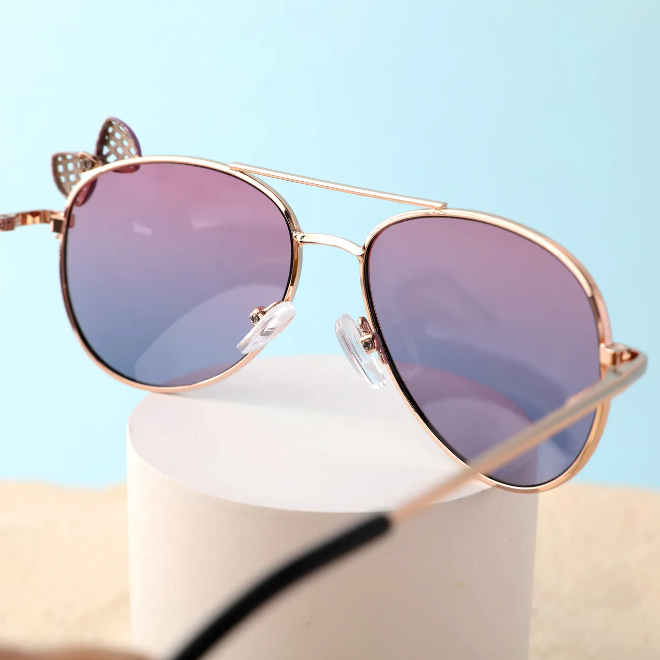 Kleinkind/Kinder Mädchen Süße Sonnenbrille mit Metallrahmen und dekorativen Cat-Eye-Linsen mit Fliege schwarz/rosa big image 1