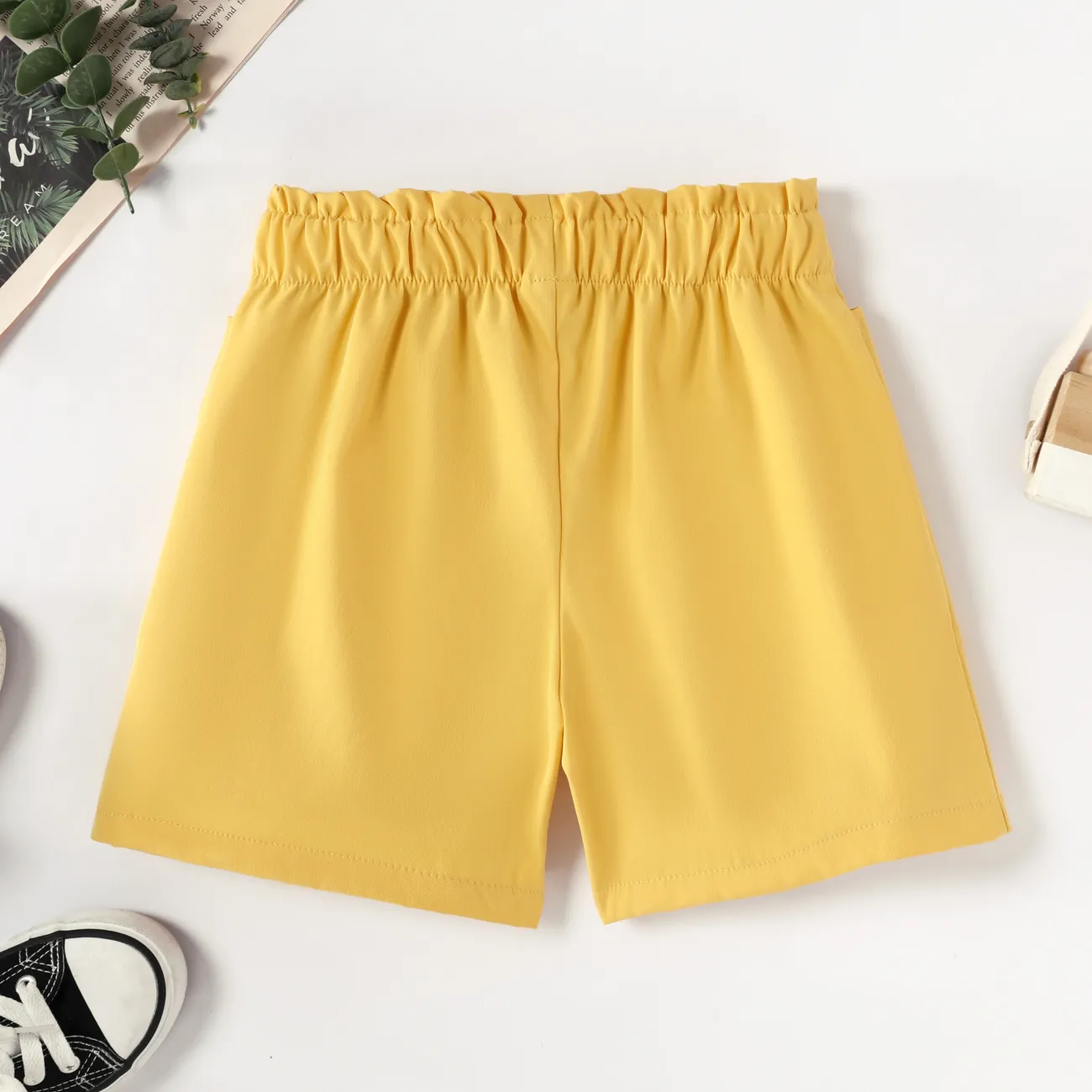 Lindos pantalones cortos de encaje de cintura alta para niñas, tela de poliéster, juego de 1 pieza, estilo casual, color sólido Amarillo big image 1