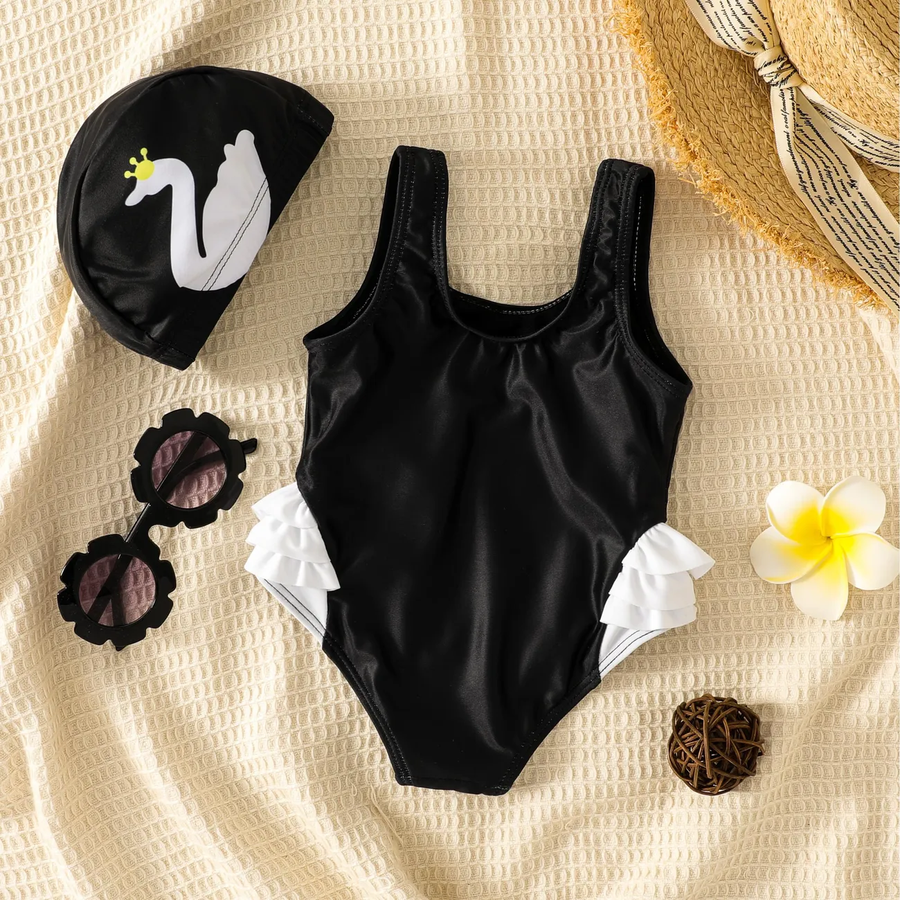 Childlike Animal Pattern Ruffle Swimsuit for Girls - 2pcs Set BlackandWhite big image 1