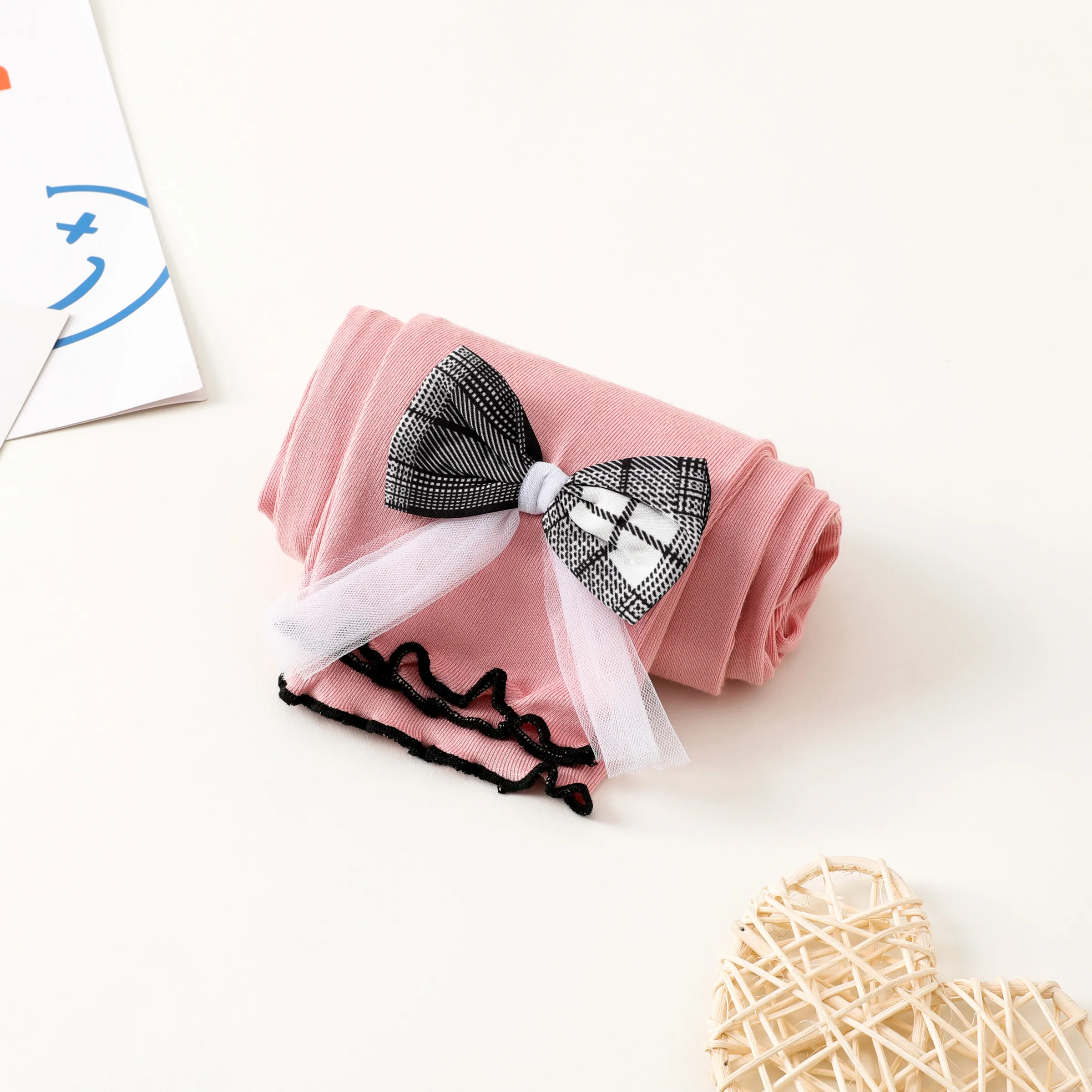 

Kid Girl Cute Modal Leggings with Butterfly and Lace Design