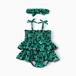 2pcs Baby Girl St. Patrick's Day Green Clover Print Ruffled Romper with Headband Green