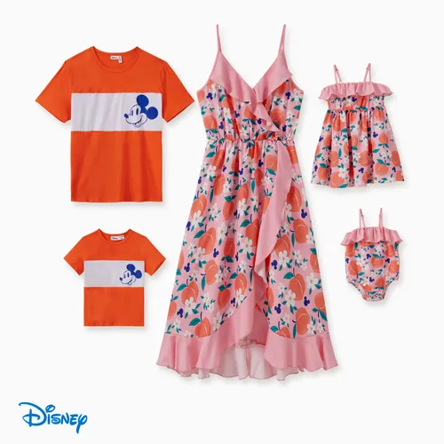 Disney Mickey and Friends Family Matching Floral Peach Mickey Print Cotton Tee / Vestido de volantes sin mangas / Mameluco