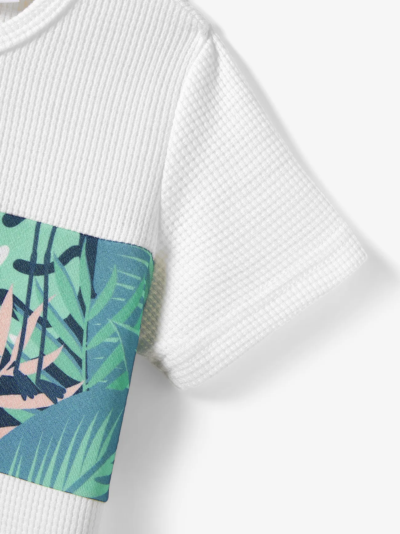 Boy - Disney Family Shirts with Tropical Botanical Print -Mickey & Minnie Mouse T-Shirts (Waffle Fabric) - greenwhite - image 14