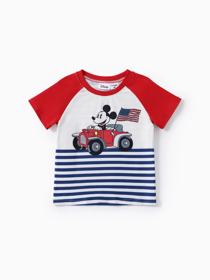 Disney Mickey e Amigos Toddler Boys Dia da Independência 1pc Naia™ Personagem Car Print Tee listrado