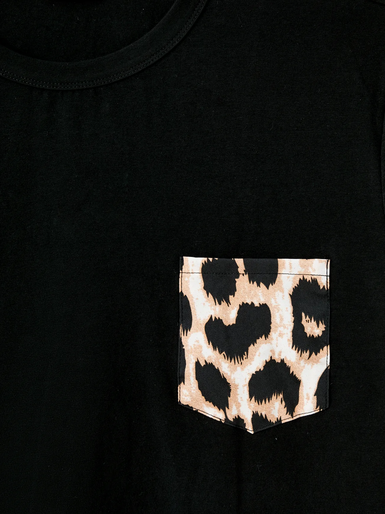 Men - Family Matching 95% Cotton Short-sleeve T-shirts and Rib Knit Spliced Leopard Belted Cami Dresses Sets - Black - image 22