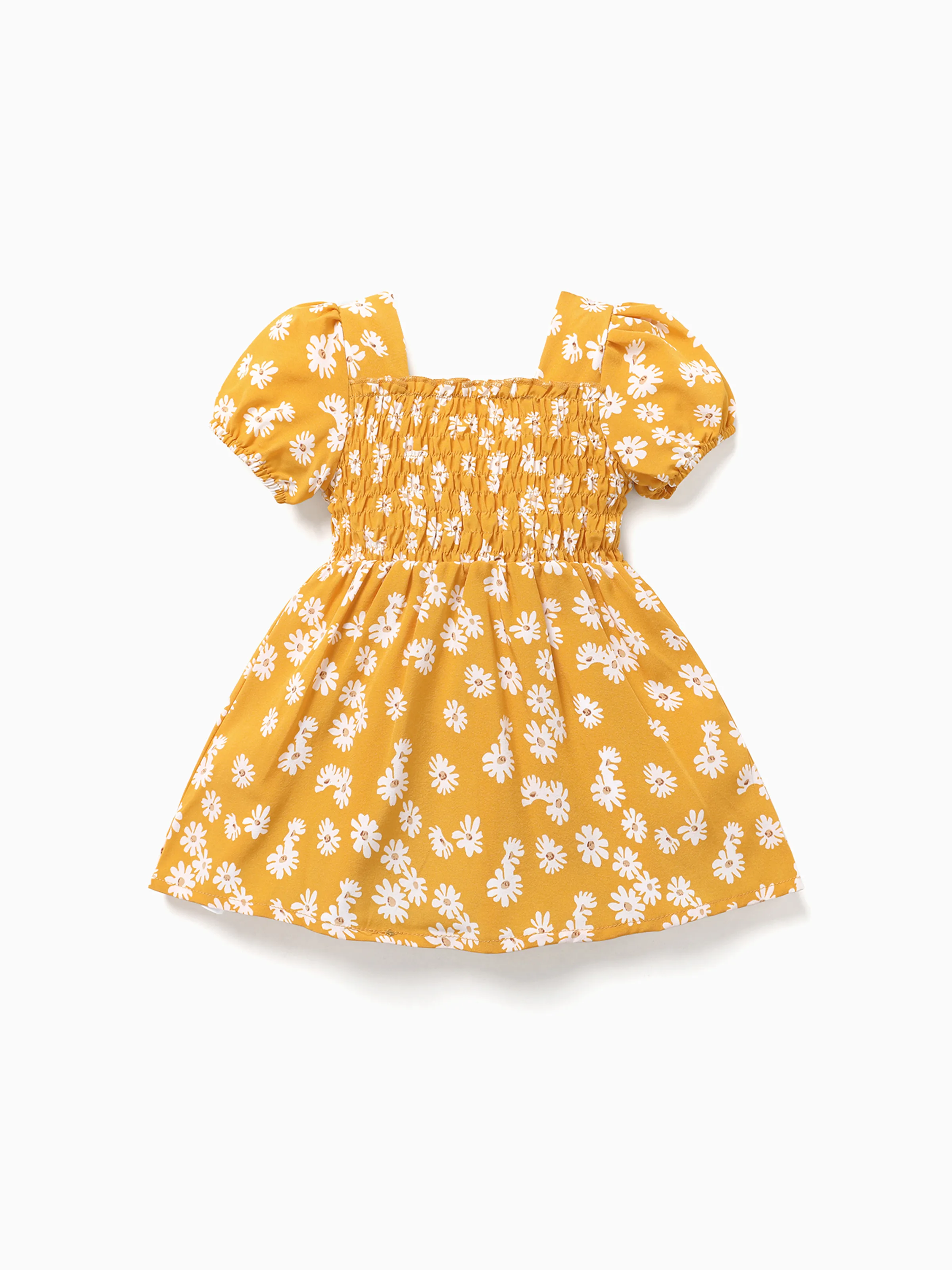 

Baby Girl Allover Daisy Floral Print Puff-sleeve Shirred Dress