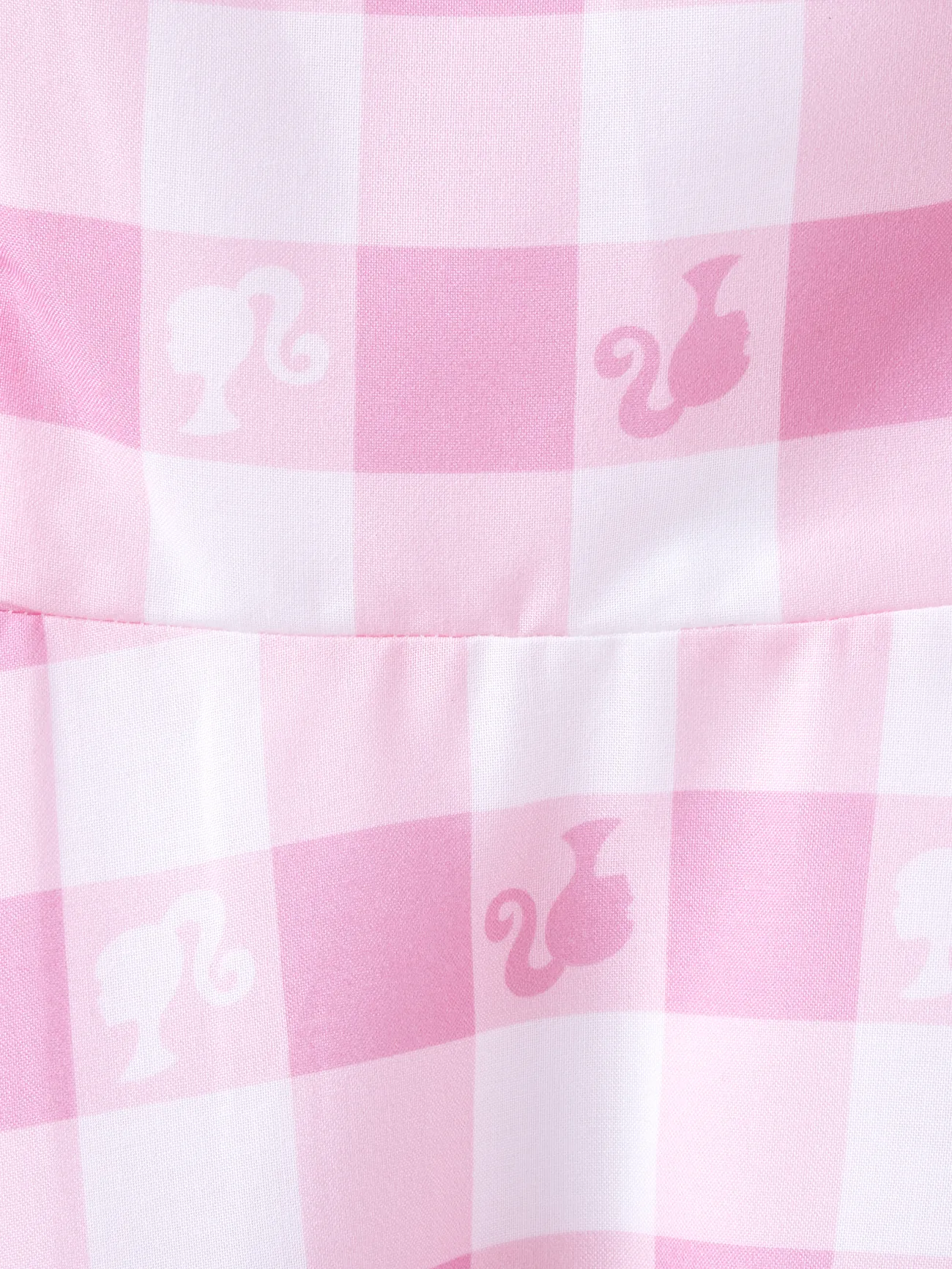 Niña - Barbie Mommy and Me Vestido Rosa A Cuadros Con Estampado De Logo
- Rosado - image 11