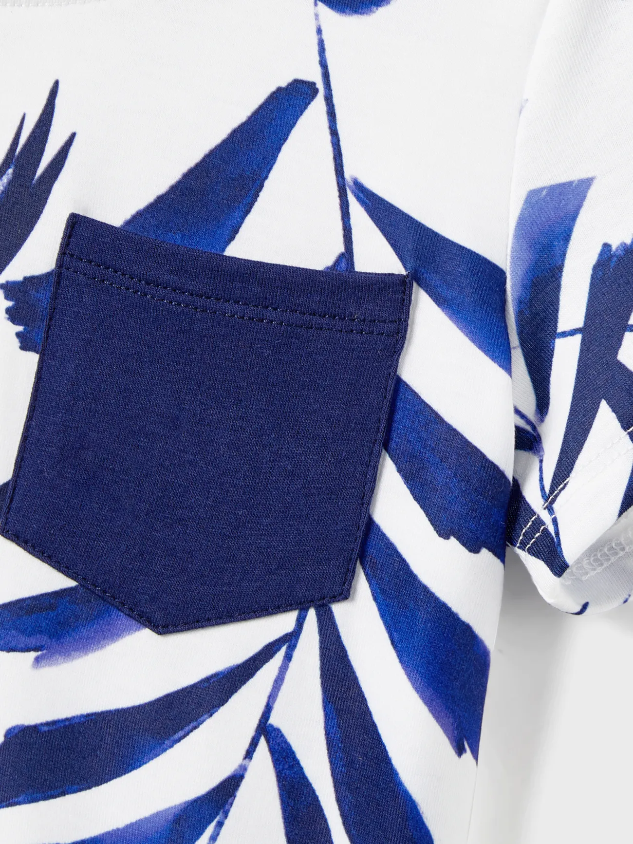 Boy - Family Matching Modern Blue and White Botanical Leaf Design Button Strap Dress and Color Block Tee Sets - royalblue - image 16