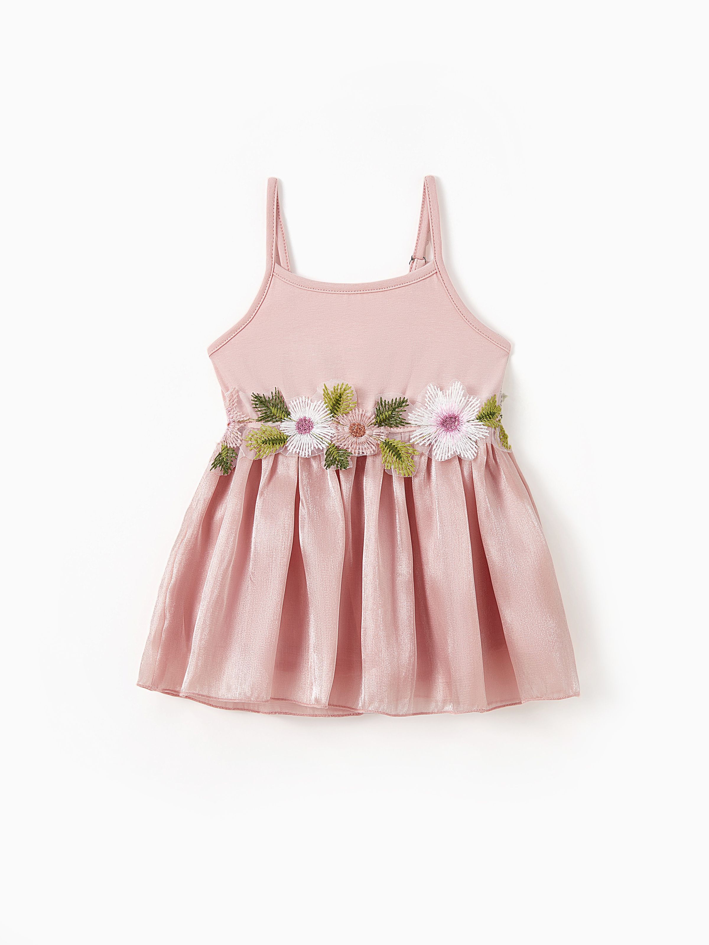 

Mommy and Me Sweet Style Flower Embroidered Sleeveless Pleated Tulle Strap Dresses