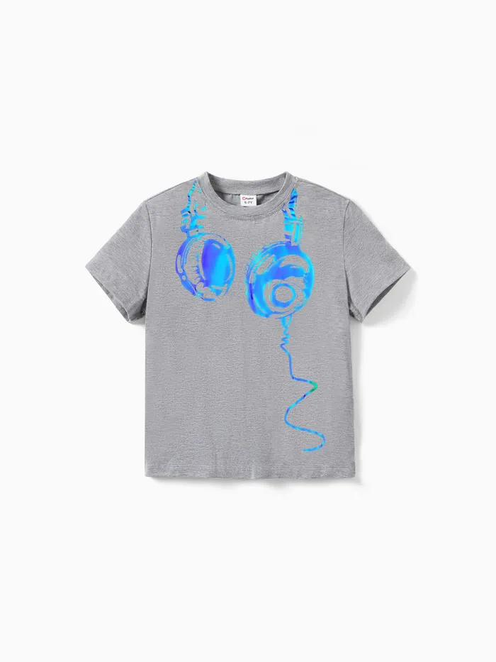 耳機男童短袖T恤套裝-休閒風格、短袖、聚酯棉混紡料製成。