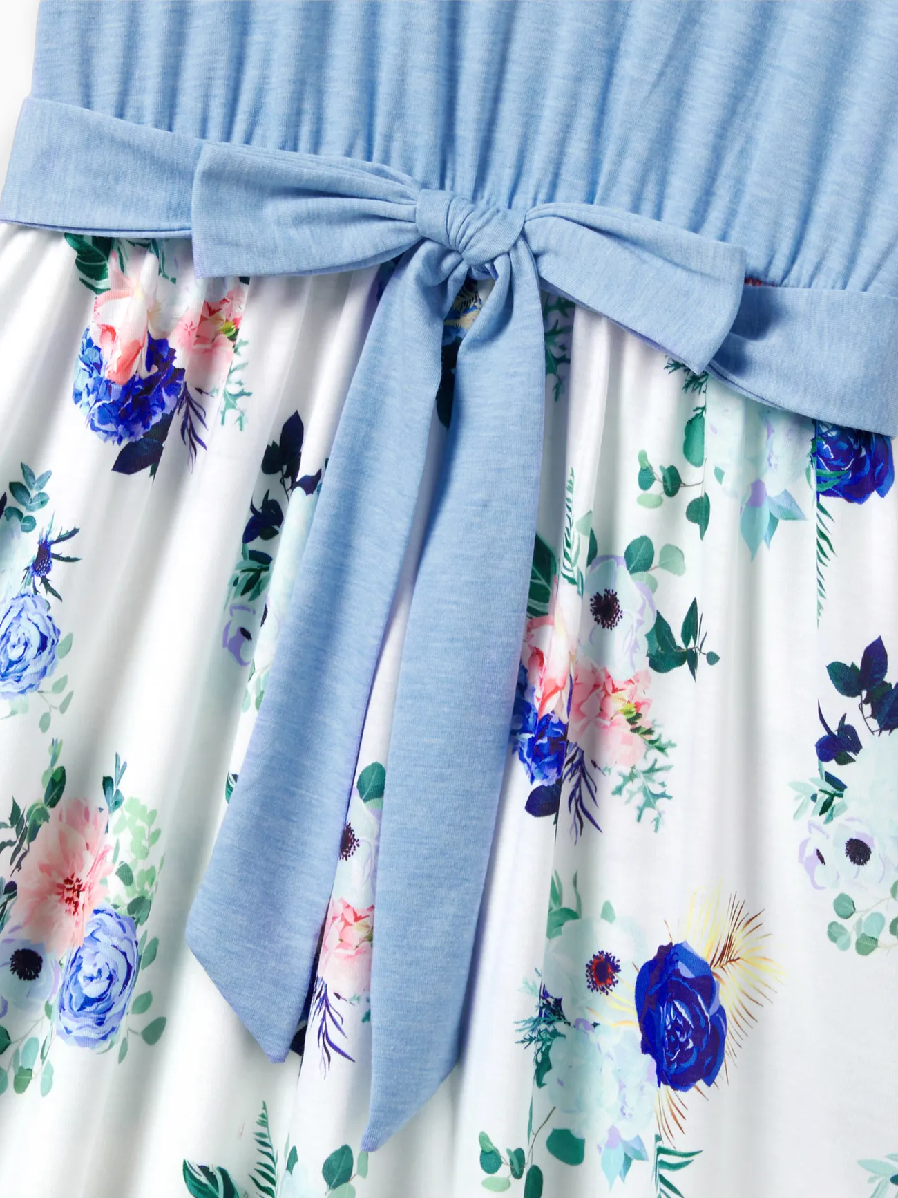 Women - Family Matching Floral Colorblock T-Shirt and Quarter Button Belted Spliced A-Line Dress Sets - lightskyblue - image 5