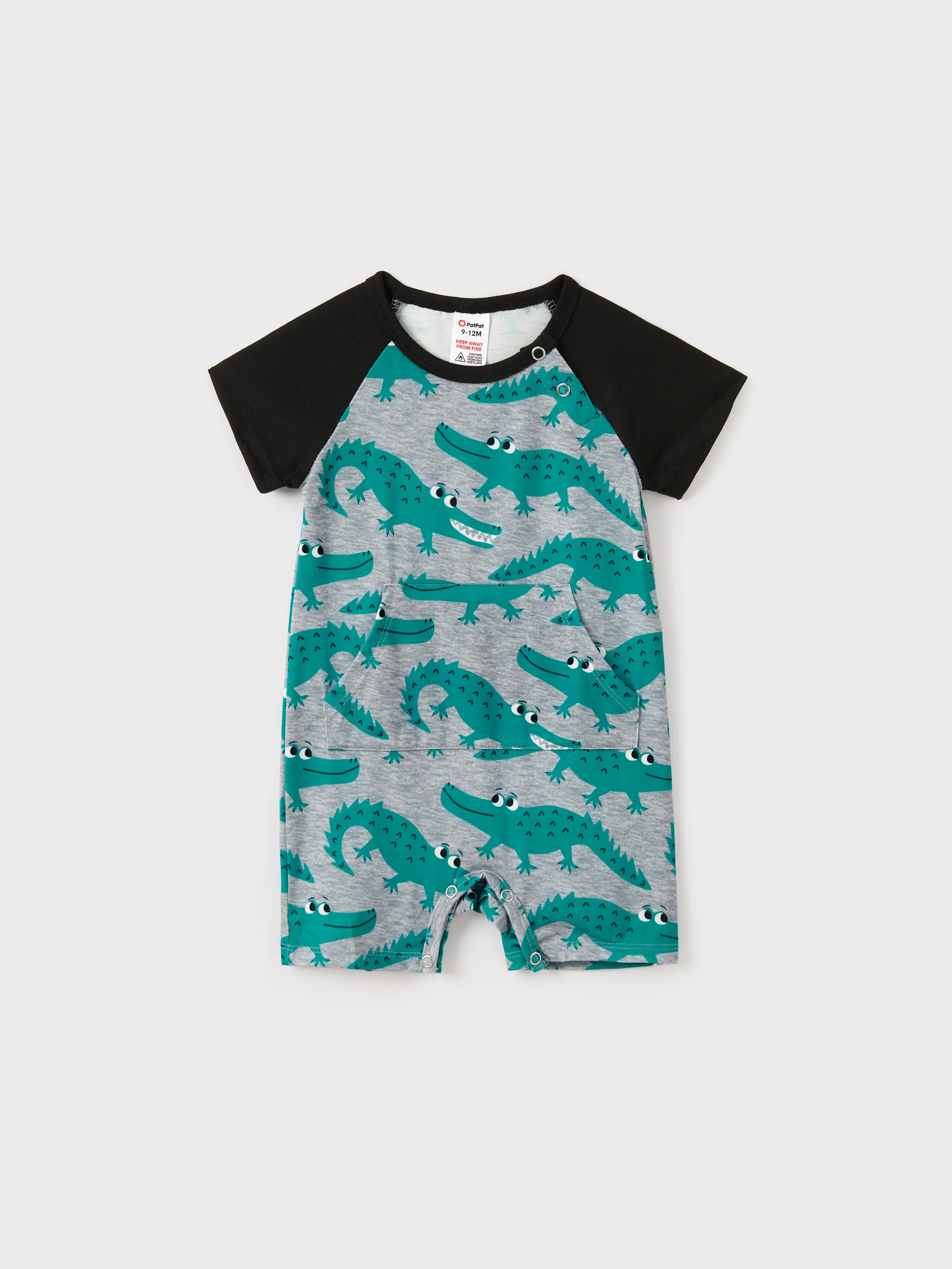 

Family Matching Cartoon Crocodile Printed Raglan Sleeves Pajamas Sets