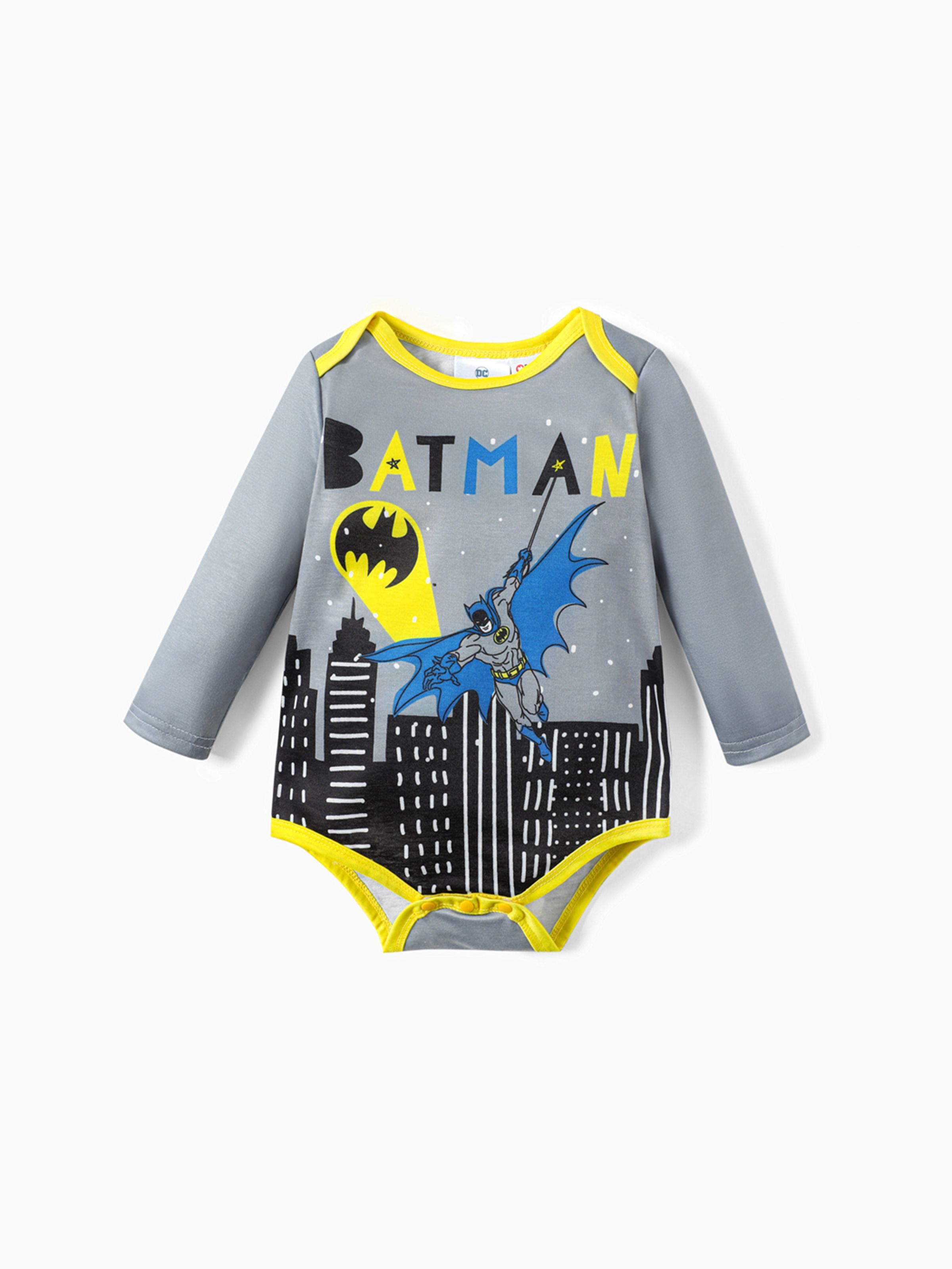 

Batman Baby Boy Classic Logo Hooded Sweatshirt and Bodysuit and Pants