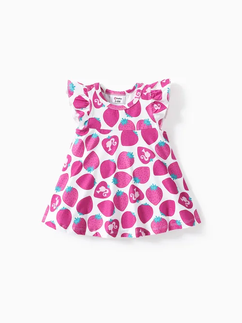 Barbie Bebé / Niña Pequeña 1pc Vestido de manga con volantes con estampado integral de fresa