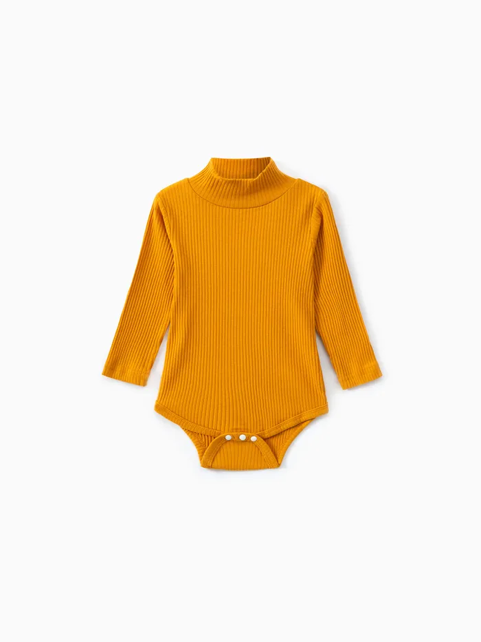 Baby Boy/Girl 95% Cotton Ribbed Turtleneck Long-sleeve Romper