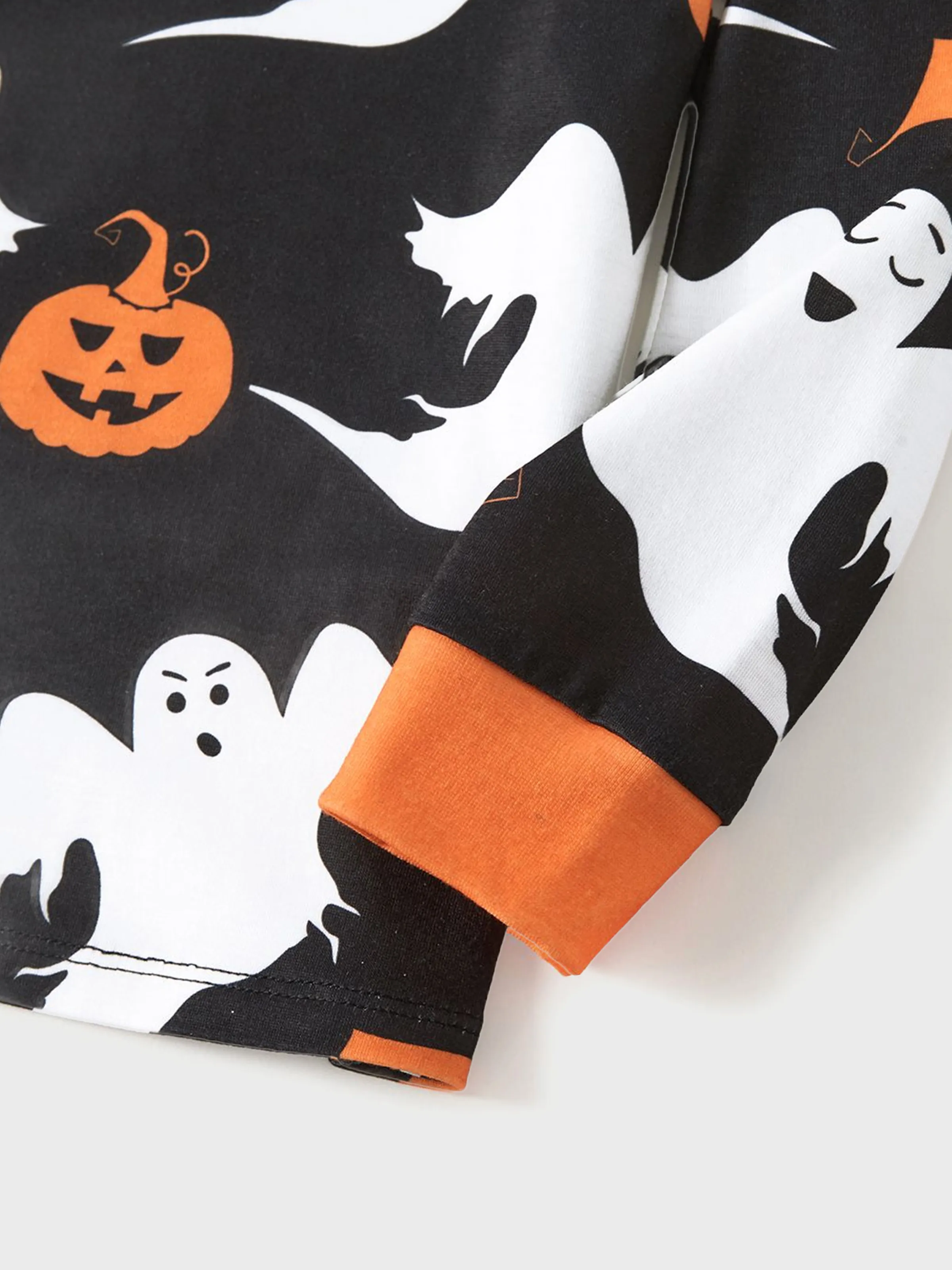 

Halloween Family Matching Letter Print & Pumpkin Print Pajamas (Flame Resistant)