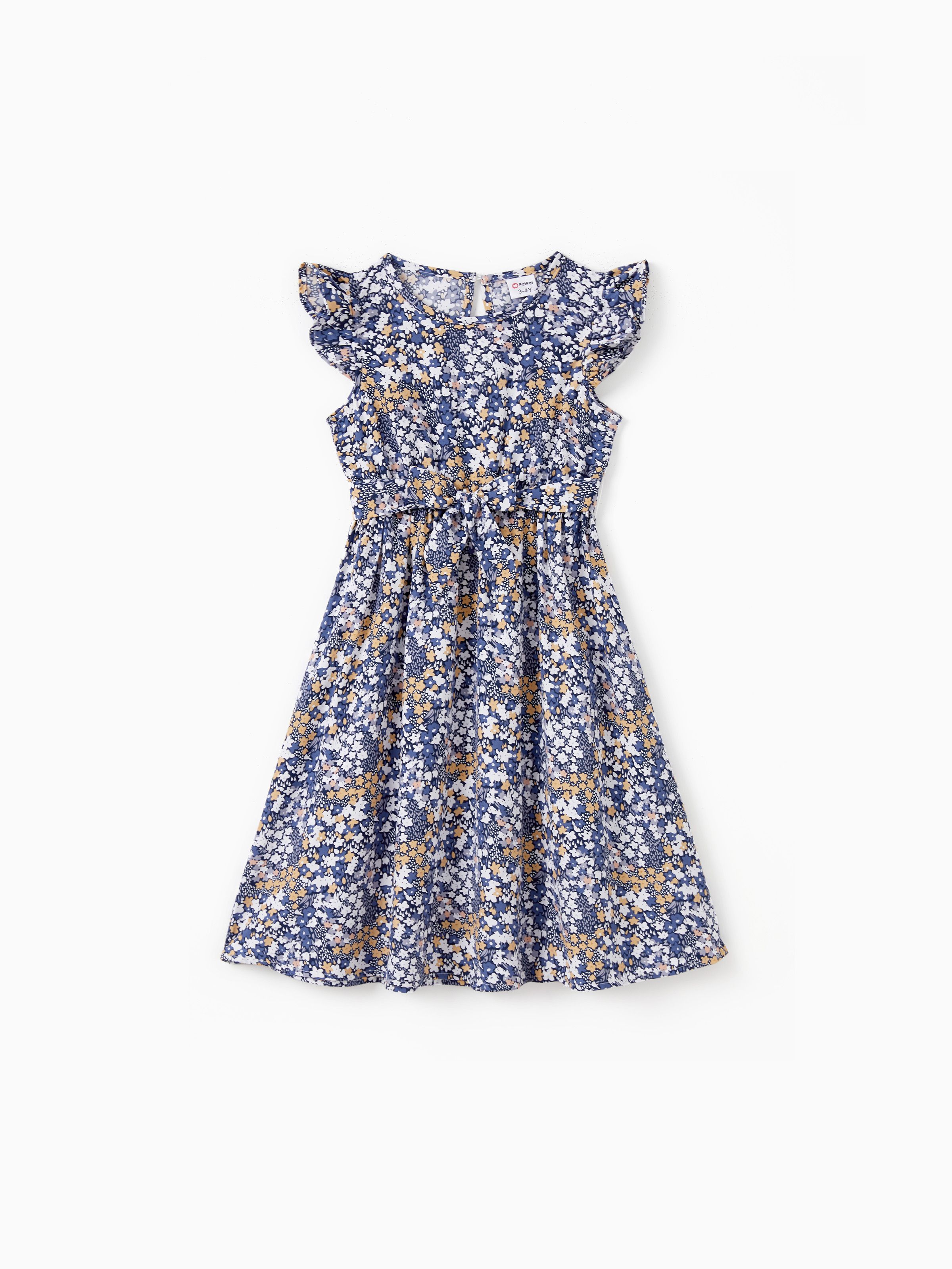 

Mommy and Me Ditsy Floral V-Neck Concealed Button A-Line Dresses