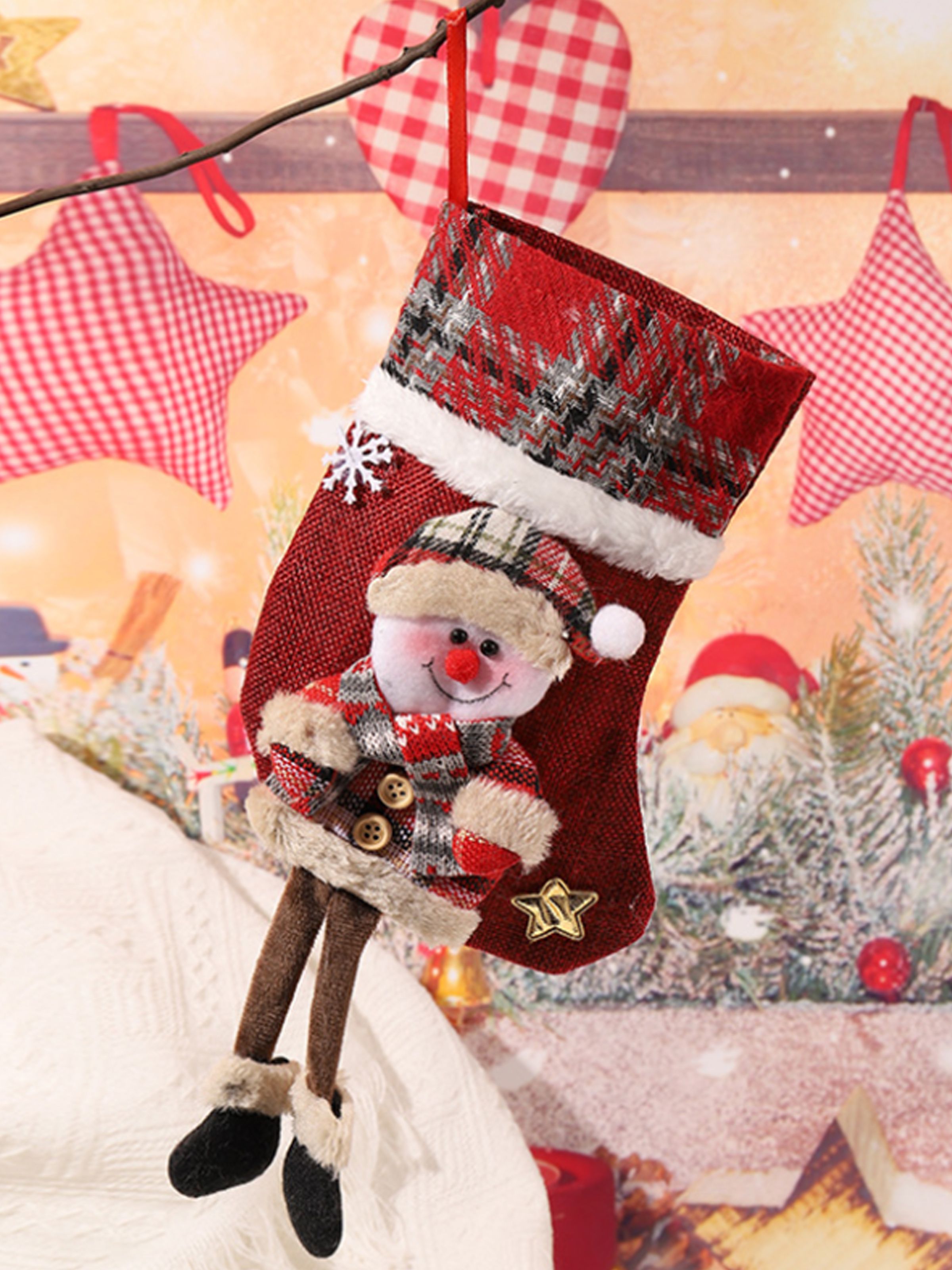 

Checkered Christmas Stocking - Decorative Gift Bag for Children with Santa Claus Design, Ideal for Candy and Presents