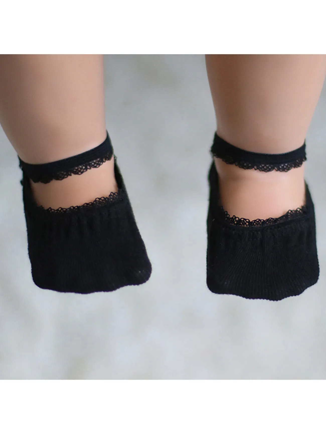 

Baby / Toddler Stylish Solid Lace Trim Socks