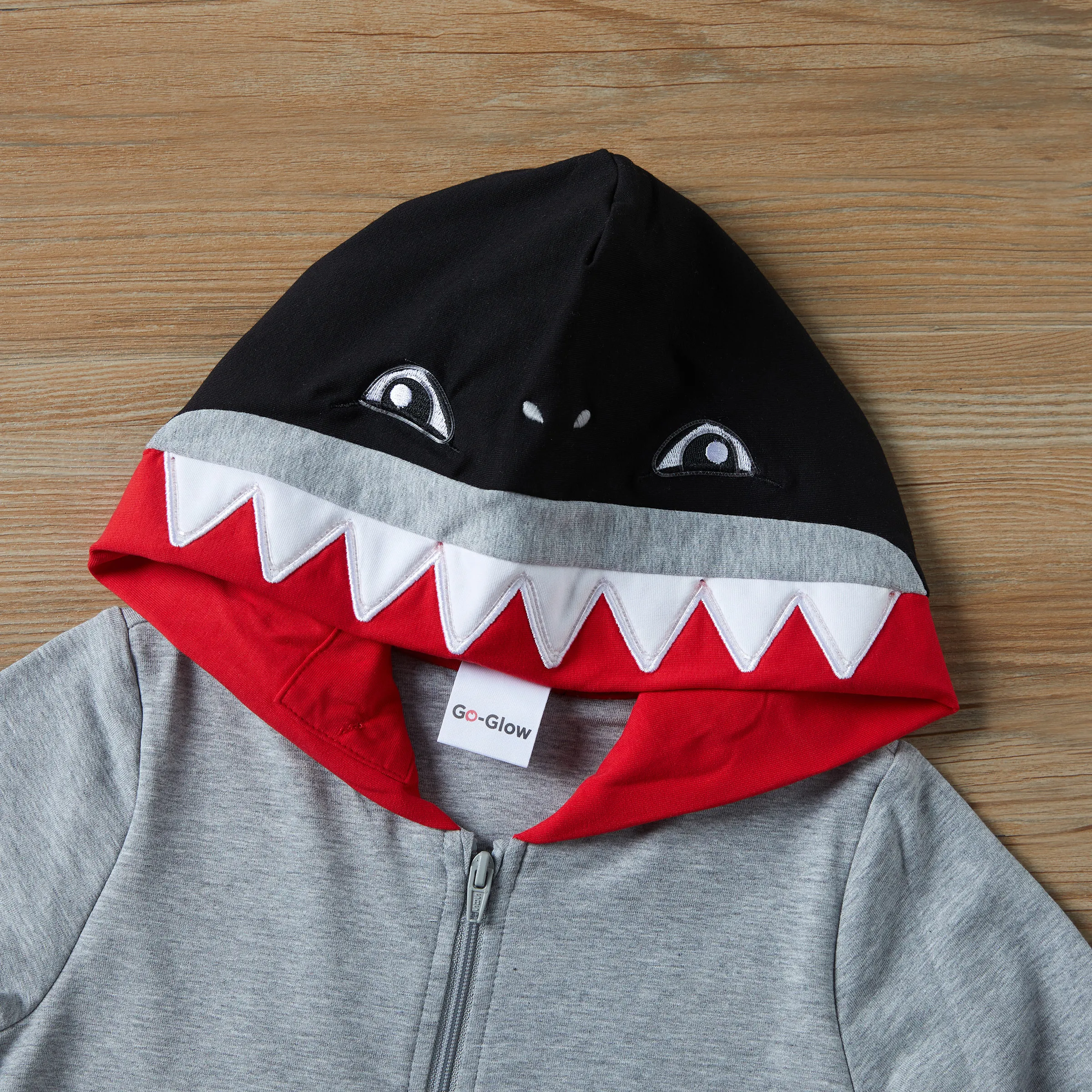 Go-Glow Illuminating Sweatshirt Hoodie with Light Up Shark Including Controller (Built-In Battery) Grey big image 13