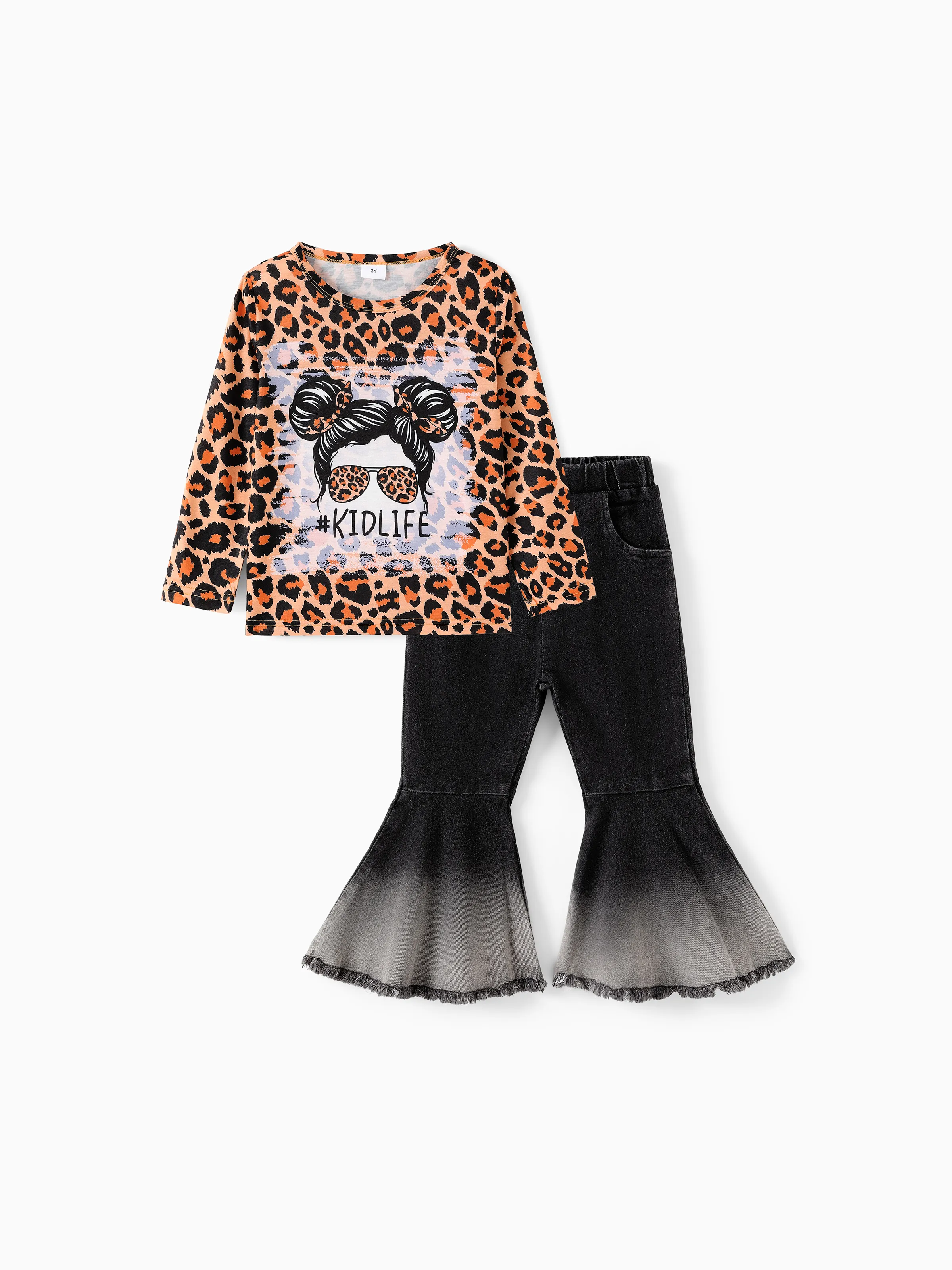 

Toddler Girl 2pcs Leopard Print Sweatshirt and Flared Jeans Set