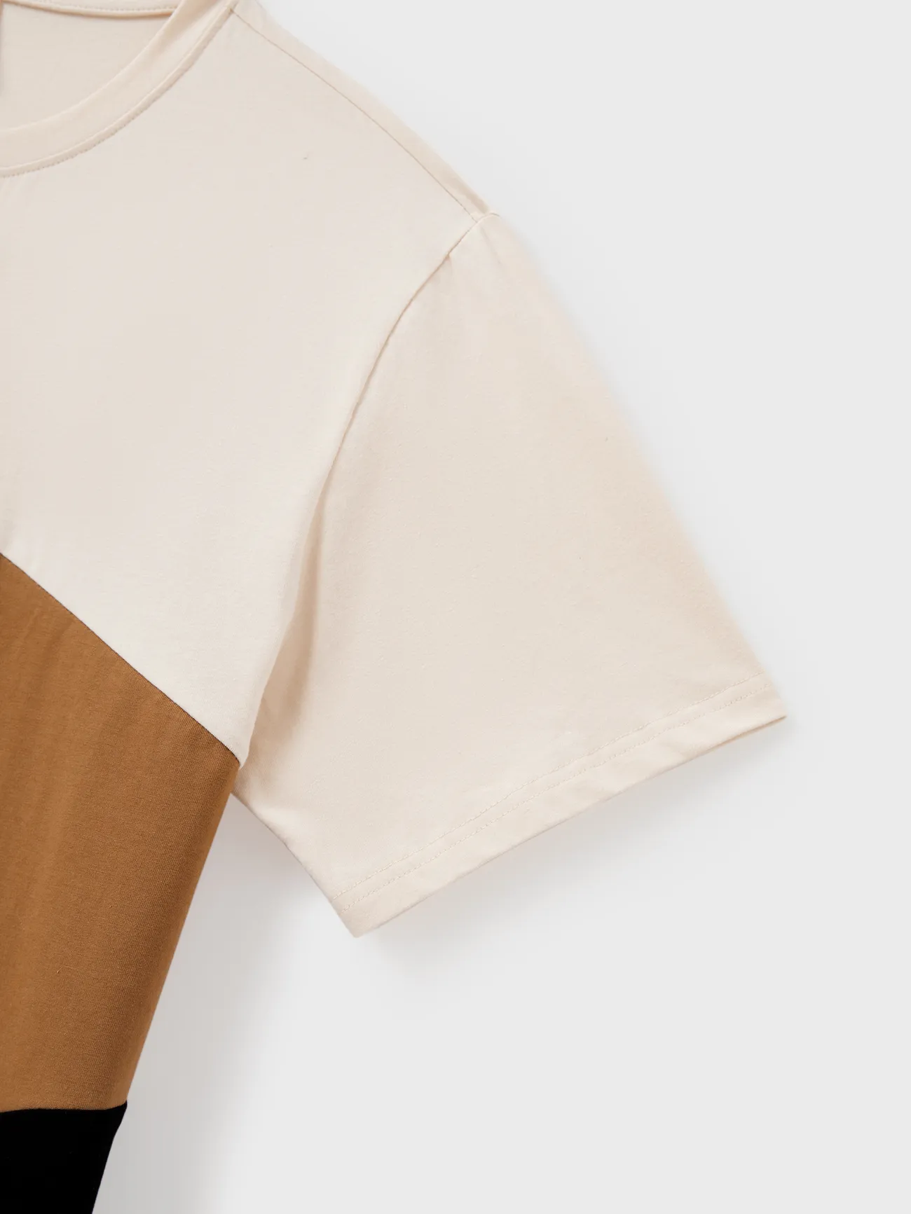 Men - Family Matching Colorblock Cotton Tee or Flora Print Strap Body-con Dress or Mesh Splicing Dress - Khaki - image 26