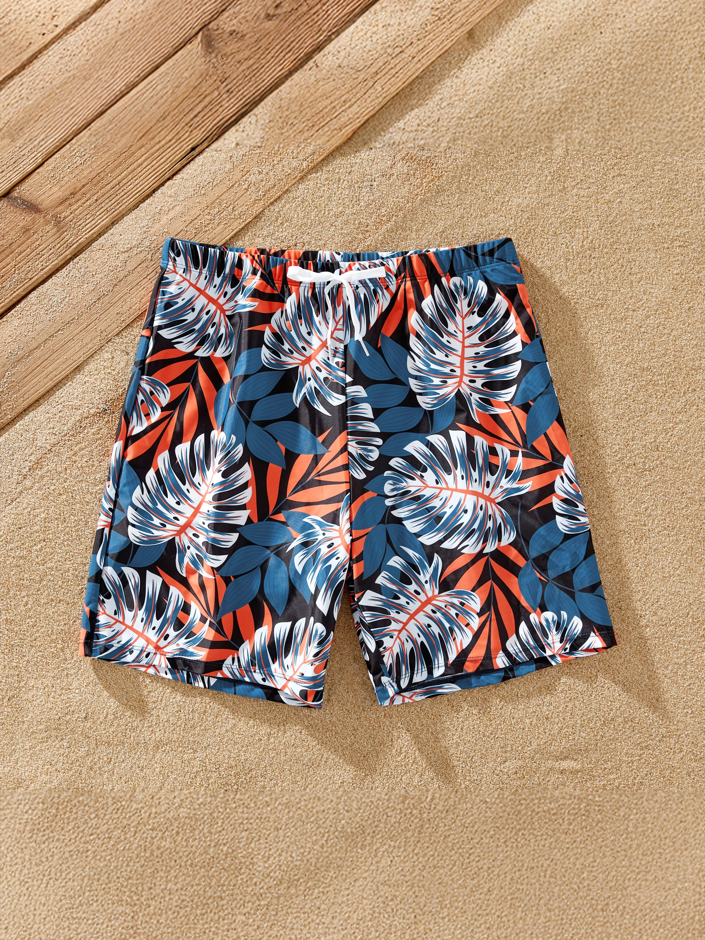 

Family Matching Solid Splicing Palm Leaf Print Spaghetti Strap One-Piece Swimsuit and Swim Trunks Shorts