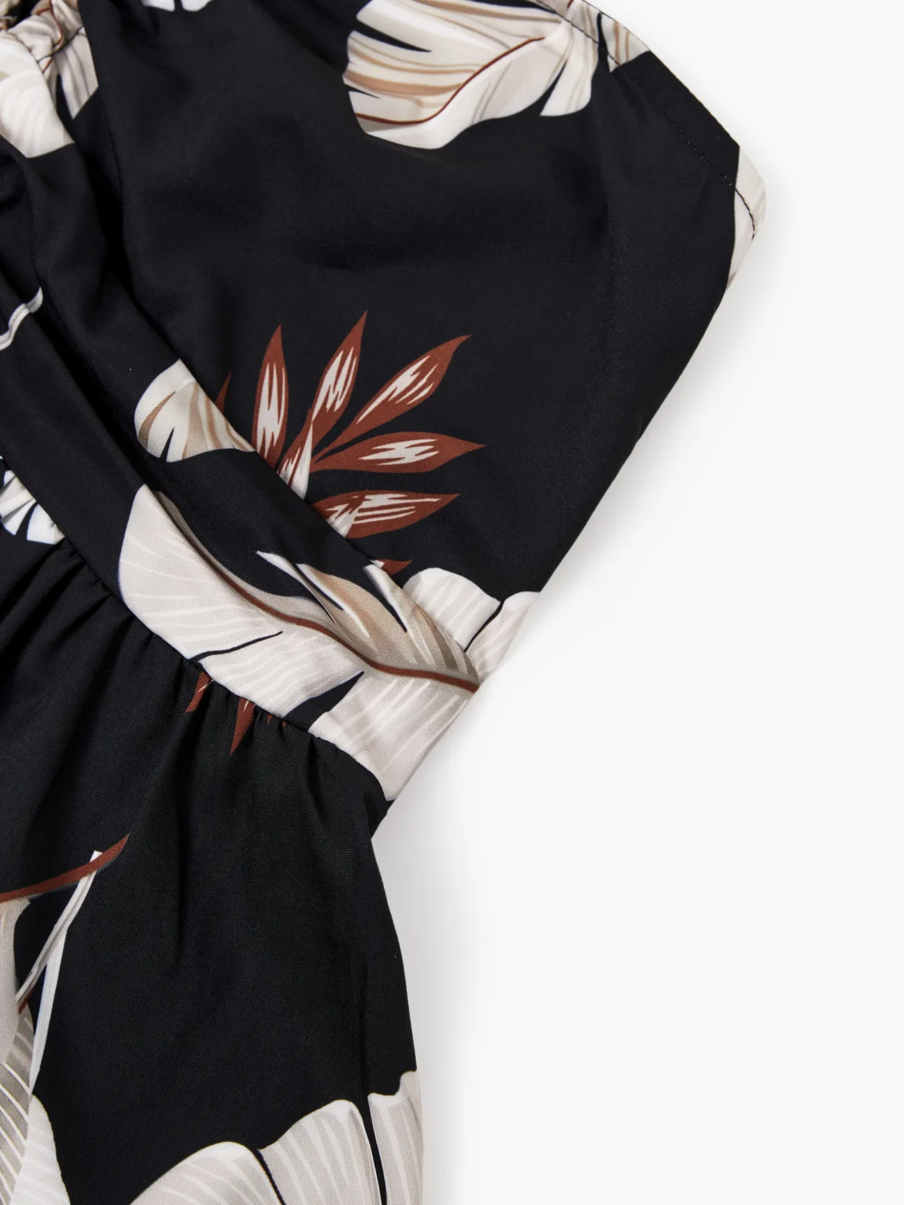 Women - Family Matching Set Leaf Print Black Short-sleeve Shirt or Sleeveless Halter Dress - Black - image 6