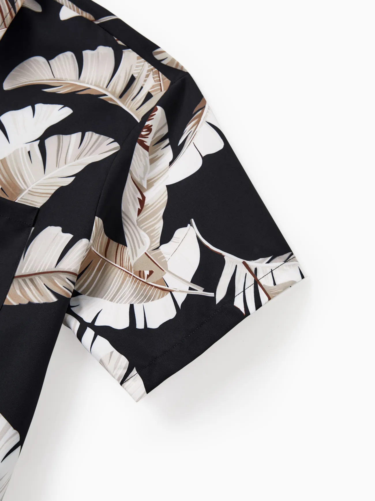Men - Family Matching Set Leaf Print Black Short-sleeve Shirt or Sleeveless Halter Dress - Black - image 25