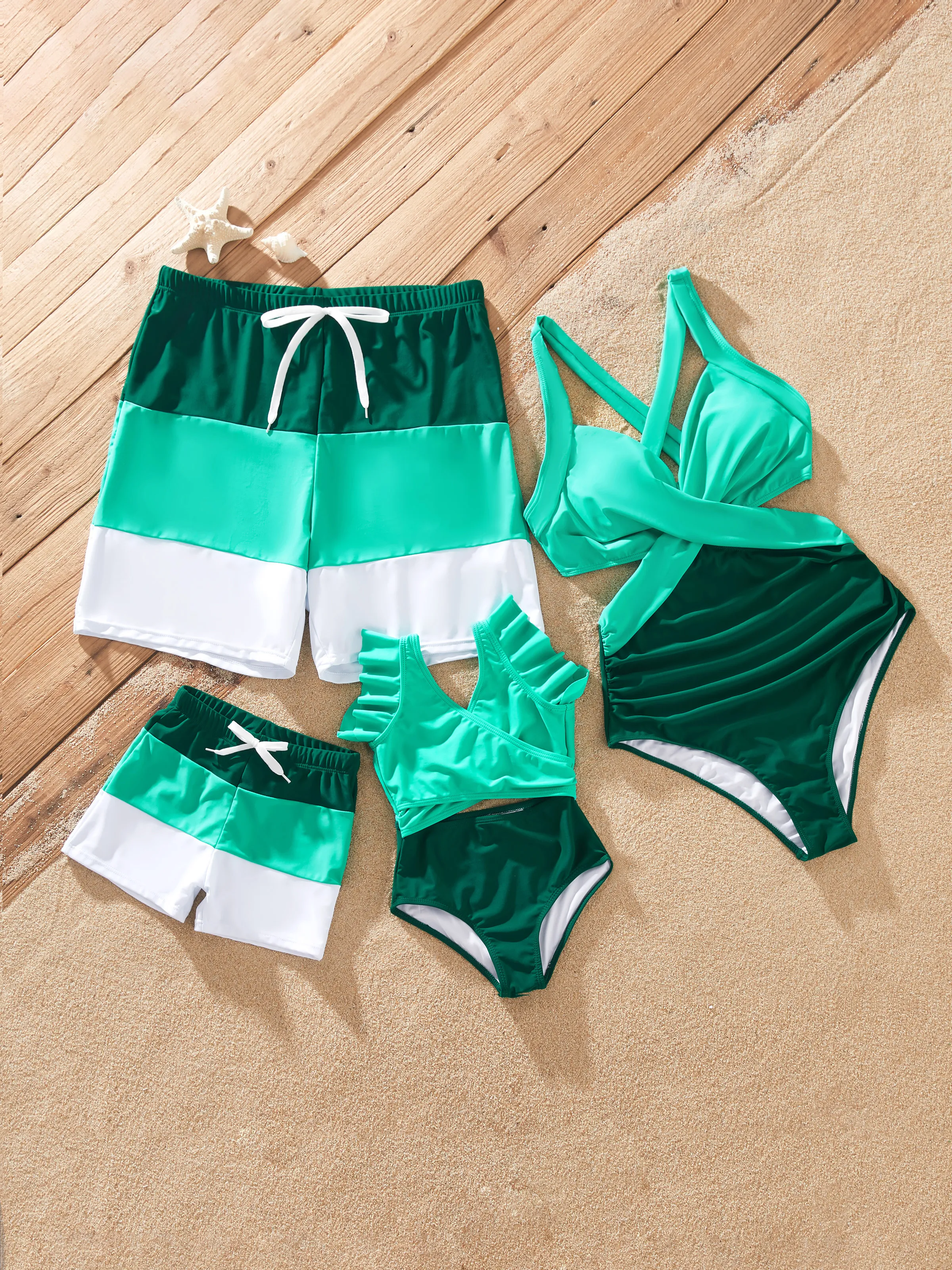 Matching Family Swimsuits for Beach Green Colorblock One-Piece Swimwear or Swim Trunks Summer Vacation Outfits