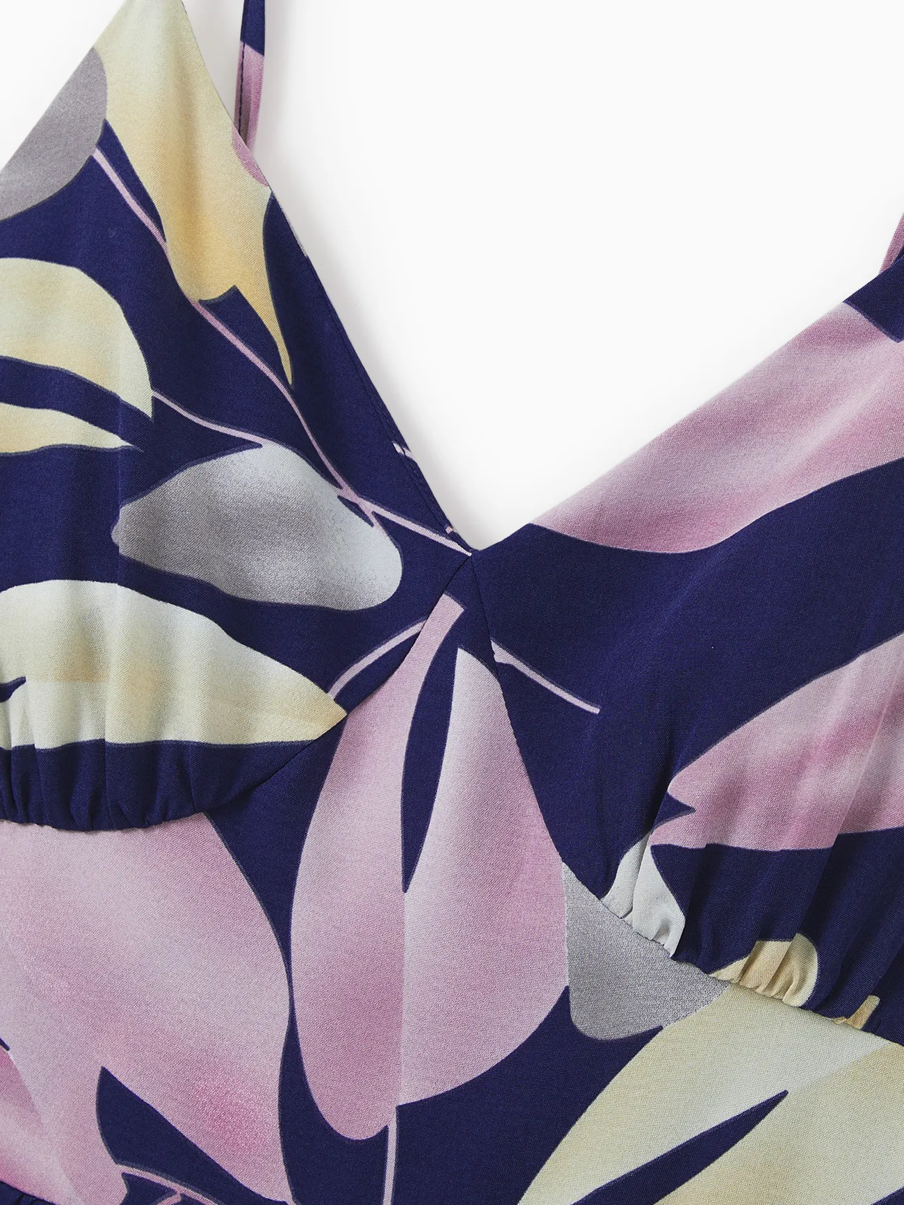 Women - Mommy and Me Dresses Tropical Plants Floral Print Strap Belted Matching Dress - Purple - image 5