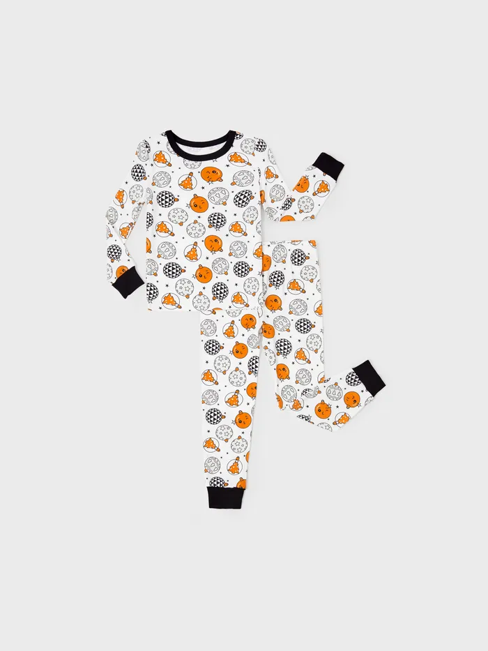 

Baby / Toddler Bamboo Pajamas With Childlike Print (2-piece Snug-Fitting)