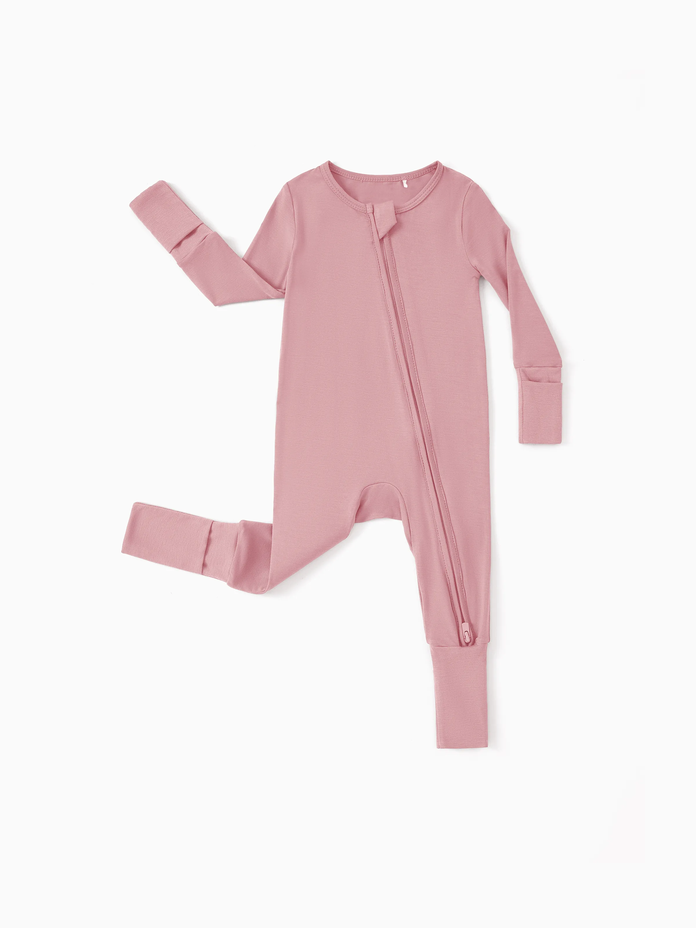 

Kids Baby / Girl Bamboo Pajamas With Childlike Print (Snug-Fitting)