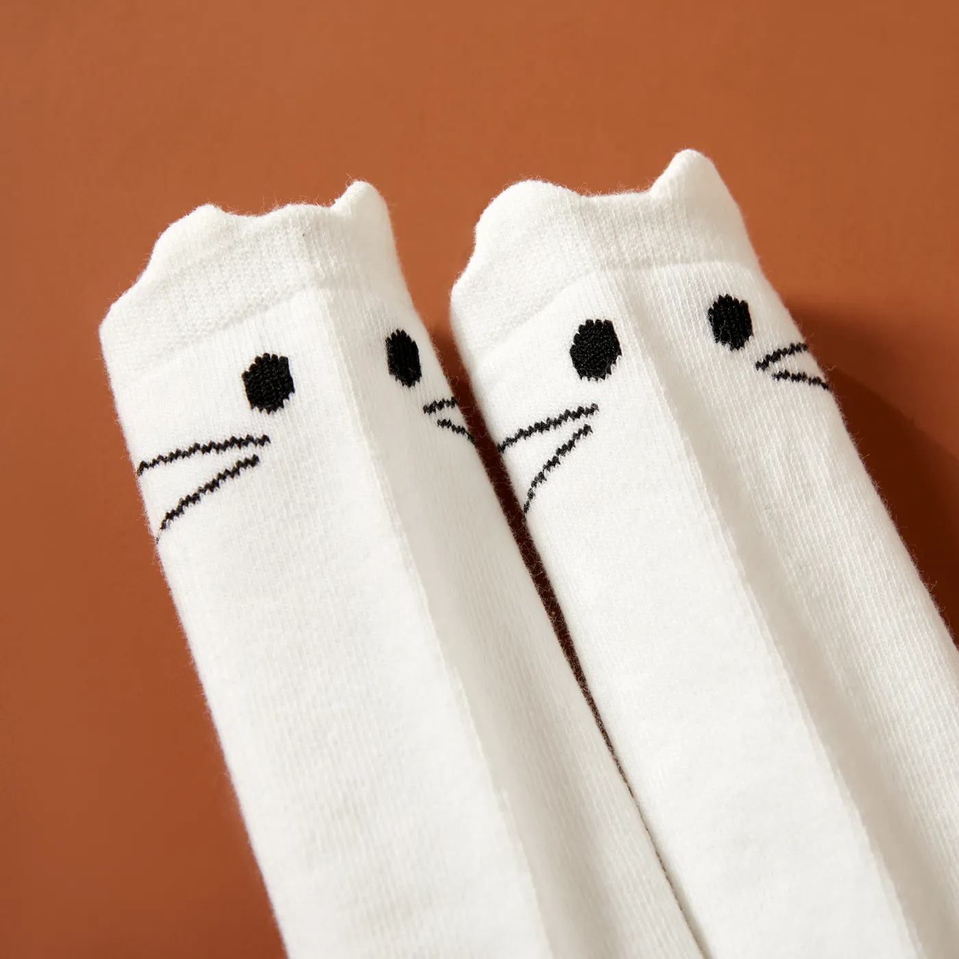 Meias adoráveis com o desenho do gato para bebé menina Branco