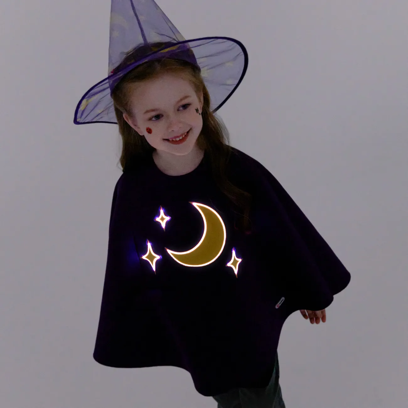 Go-Glow Halloween Illuminating Purple Cape with Wizard Hat with Light Up Moon and Stars Including Controller (Built-In Battery) Purple big image 1