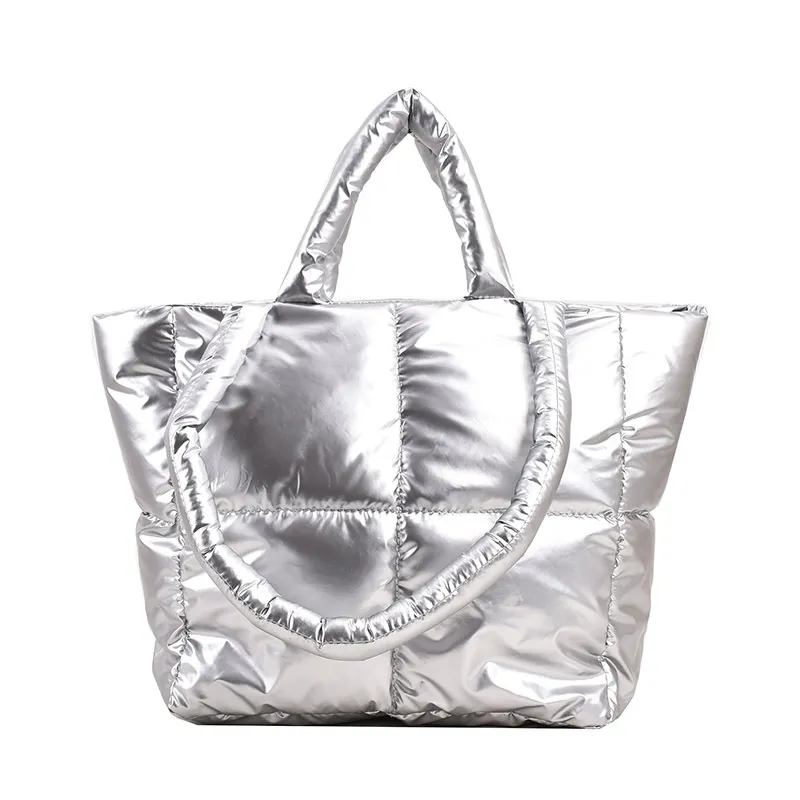 Simple and Stylish Fall/Winter Baby Bag with Contrasting Colors