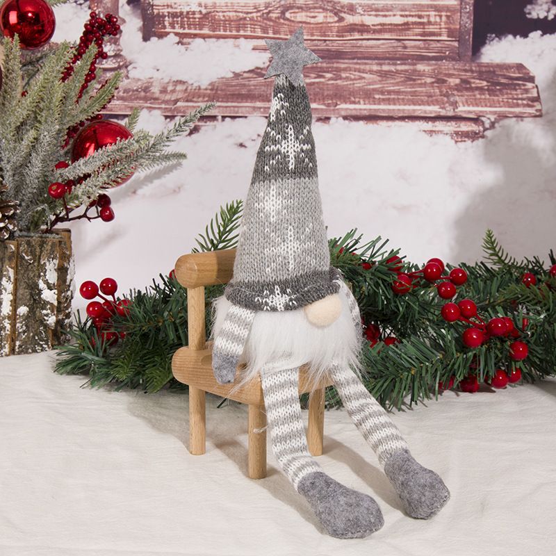 

Christmas Scene Decoration - Knitted Forest Figure with Glowing Light-Up LED Strip and No-Face Doll Ornament