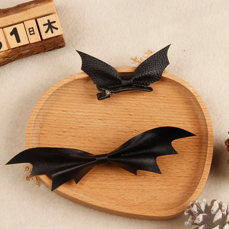 Children likes Halloween bat-shaped leather hair clip Color-A big image 1