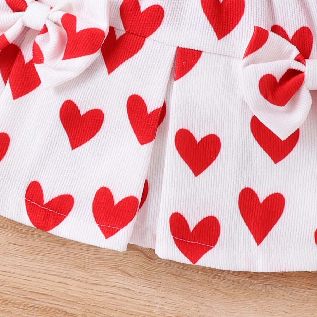 3PCS Baby Girl Christmas Ruffle Edge Top/Heart-shaped Skirt/Hair Clip Red image 5